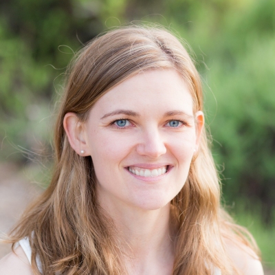 Keriann Backus headshot