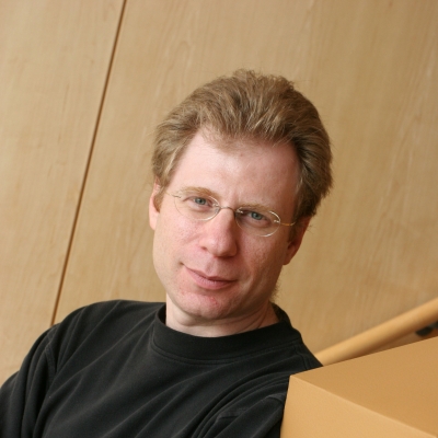 Leonid Kruglyak headshot
