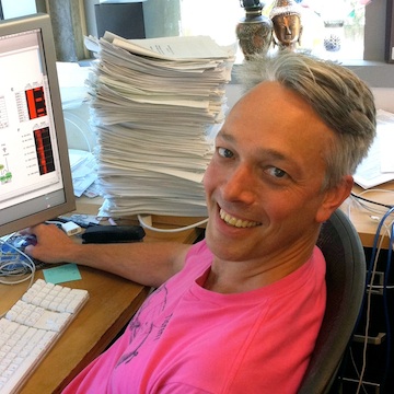 Alexander Hoffmann headshot